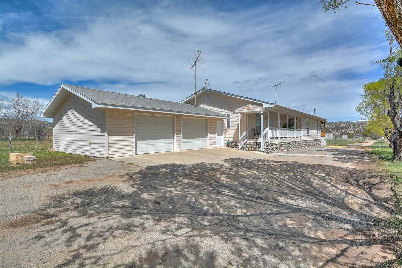 Abiquiu Homes Abiquiu Land Northern New Mexico Real Estate Ann McDaniel 505 6854646