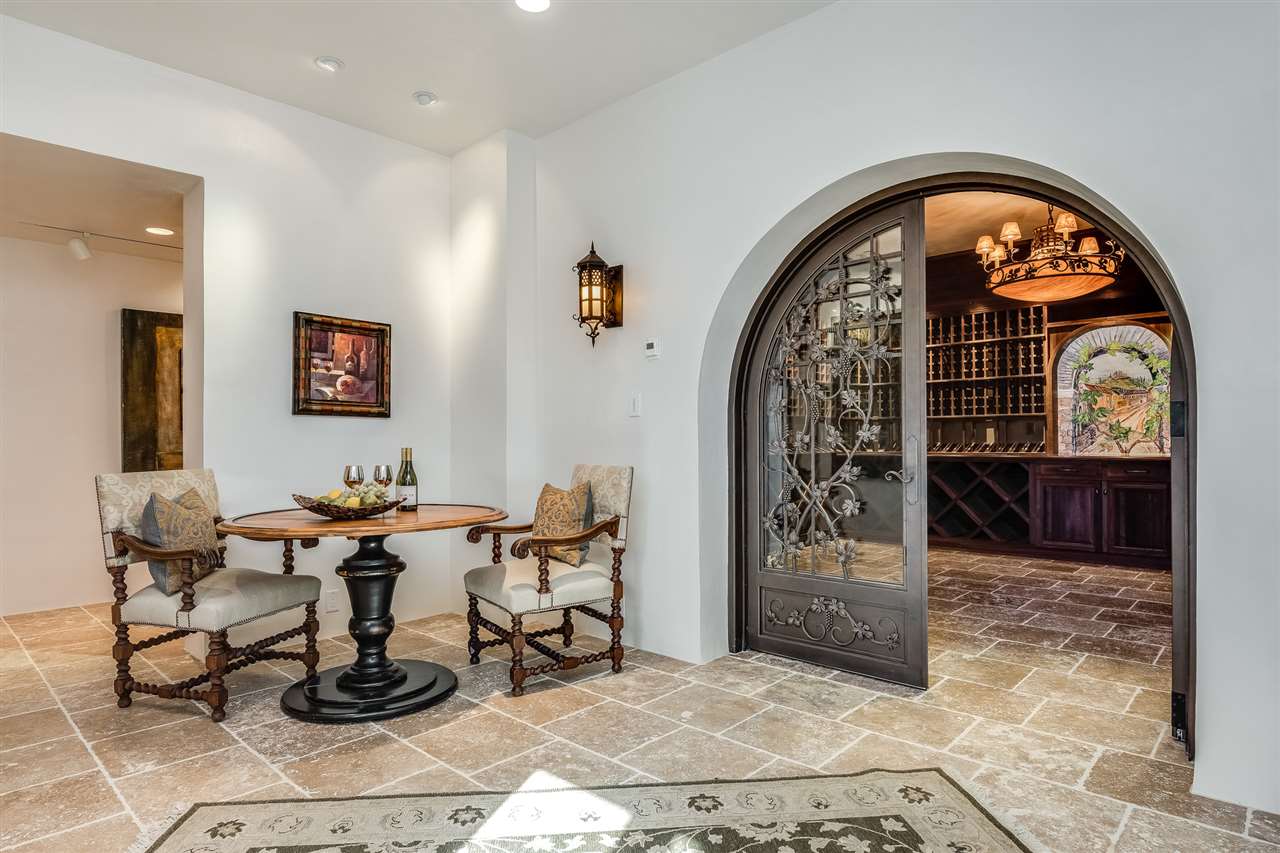 Abiquiu Land Northern New Mexico Real Estate Ann McDaniel 505 6854646